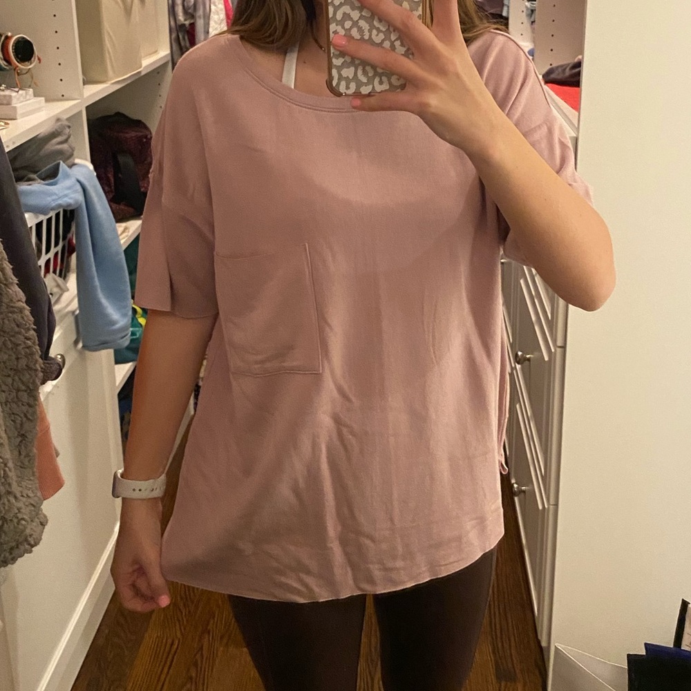 light pink oversized lizard thicket top